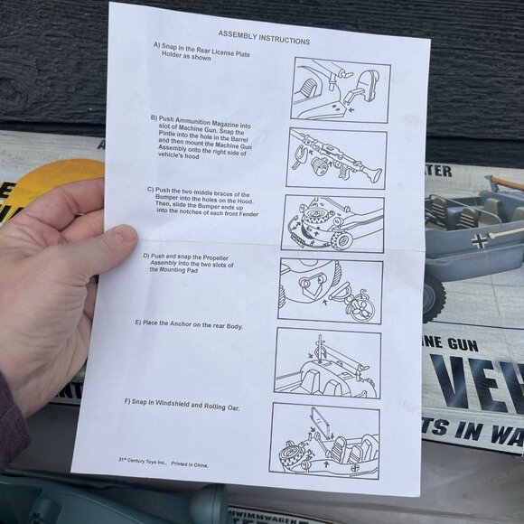 21ST CENTURY TOYS - The Ultimate Soldier Schimmwagen Land / Water Recon Vehicle - Picture 13 of 14